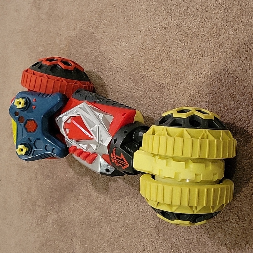 Hot Wheels Ballistic Racer Remote Control Car